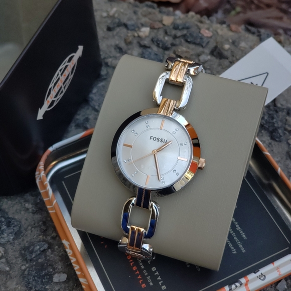 Fossil watch - Picture 2 of 3